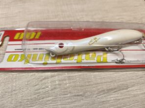 Xorus Patchinko pencil topwater stickbait in silver color for predator fish